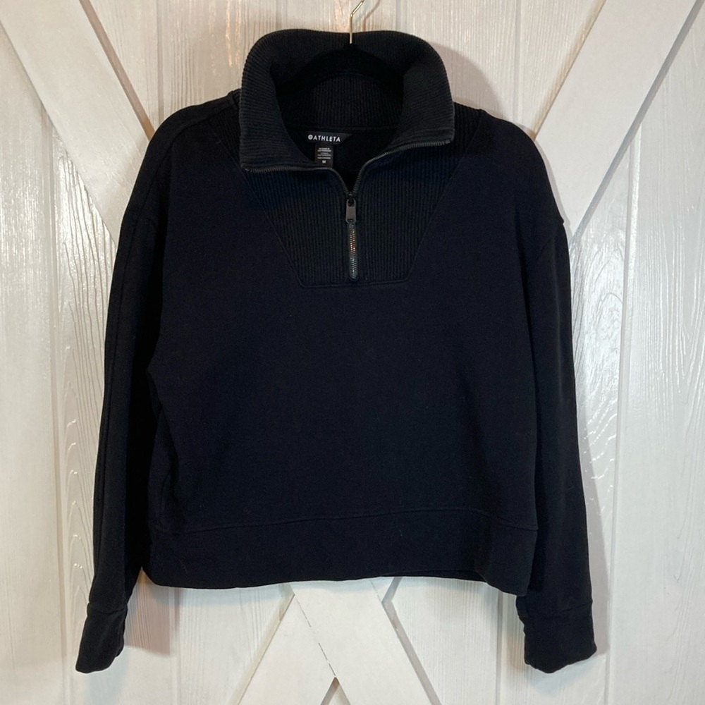 Athleta Black Pullover Sweatshirt with High Collar and Cozy Fabric